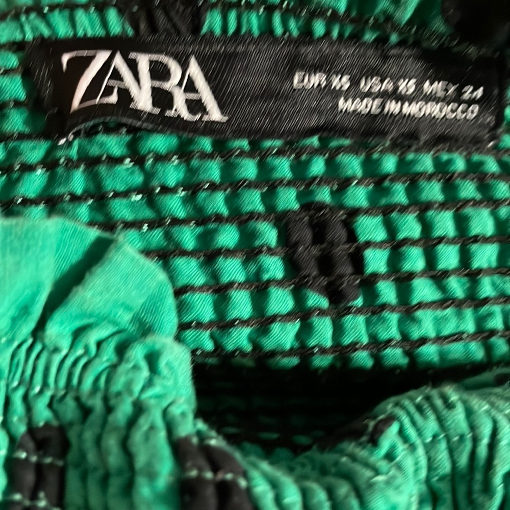 Zara Polka Dot Ruffle Sleeveless Top - Picture 3 of 5